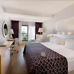 Akra V - Access To Akra Hotel 4*