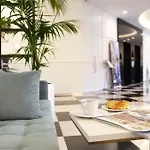 Akra V - Access To Akra 4*