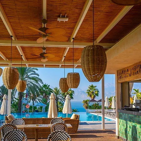 Отель Akra V - Access To Akra 4*