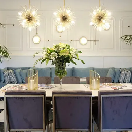 Akra V - Access To Akra Отель