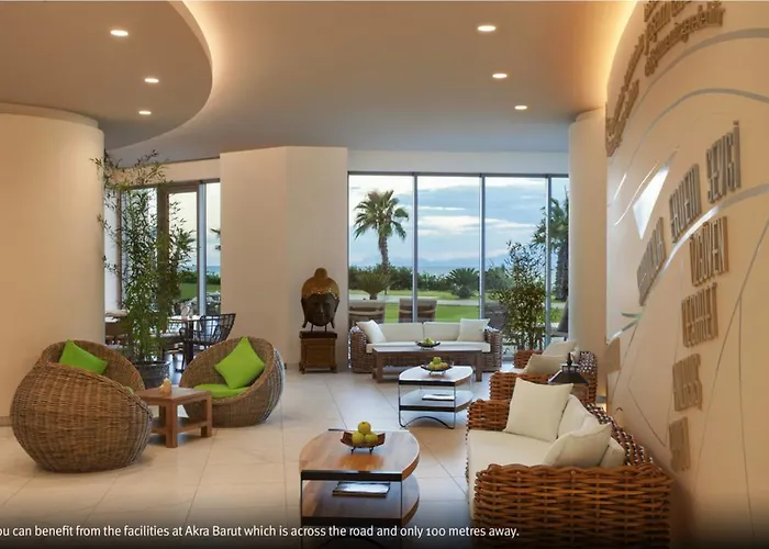 Akra V - Access To Akra Hotel 4*