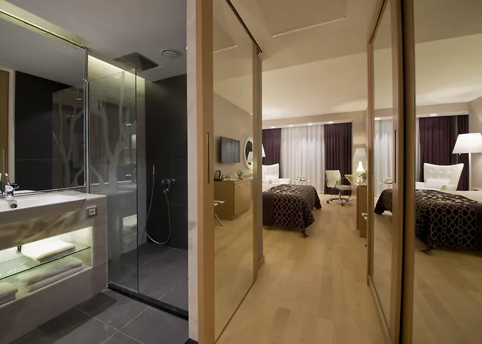 Akra V - Access To Akra Hotel