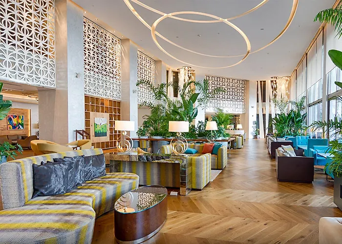 Hotel Akra V - Access To Akra 4*