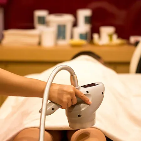 מלון Akra V - Access To Akra 4*