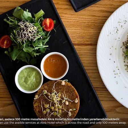 Akra V - Access To Akra 4*